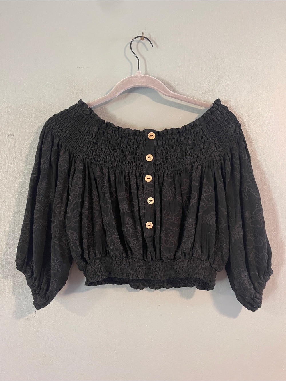 Vintage Havana Black Smocked Off-Shoulder Crop Top Size Small